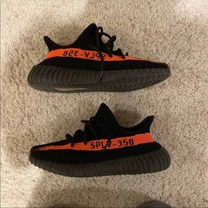 Yeezy 350 v2